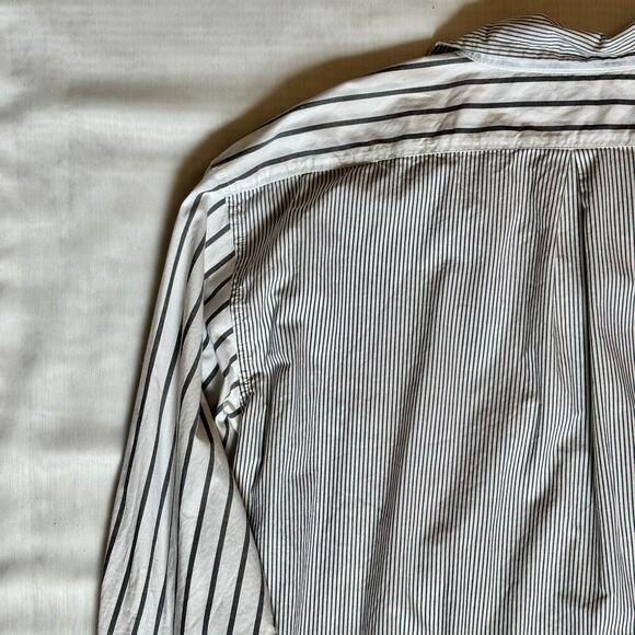 Banana Republic Oversized Cotton Striped Button Up Shirt Size Medium Pre-Loved - Picture 12 of 16